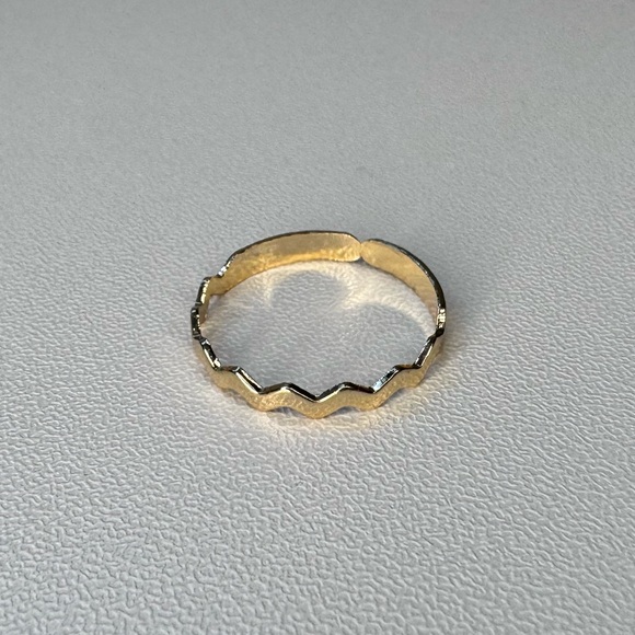 6pc Gold Rings Set - Picture 3 of 8